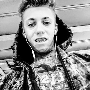 Meet your Posher, Roman